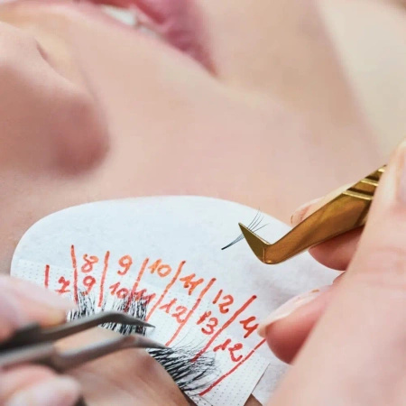 Noble Lashes Pęseta Do Przedłużania Rzęs Noble Gold PRO 2