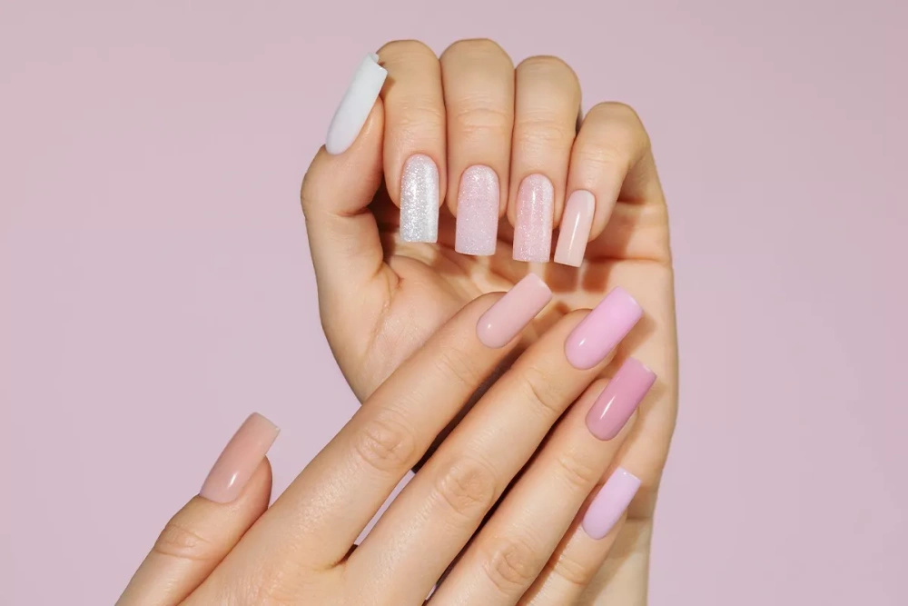 Victoria Vynn Insta Gel 10 Frosty Shine - Żel Budujący Samopoziomujący 40 ml